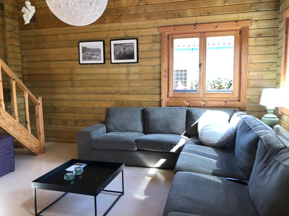6 Persoons Vakantiehuis Met Sauna, Dichtbij Zee Sint Annaland Exterior foto